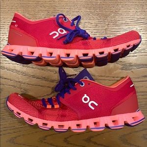 ON Running Cloud X Model Size US 8 EURO 39